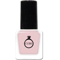 コーラルピンク