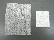 画像2: ジェルがツヤツヤになる不思議なガーゼ♪ハイゼガーゼ 200枚入 (2)