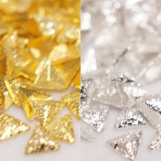 画像1: スパークルスタッズ トライアングル 50個［メール便OK］ (1)