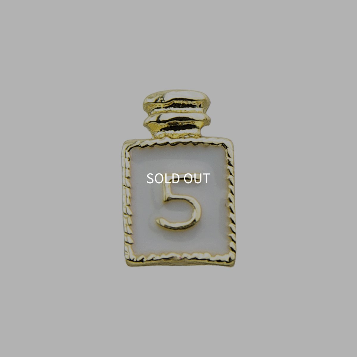 画像1: ネイルジュエリー No.5 ホワイト 2個 YNB228W［メール便OK］ (1)